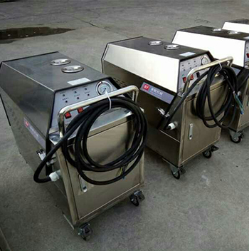 高壓蒸汽洗車機(jī) 高壓蒸汽洗車機(jī)